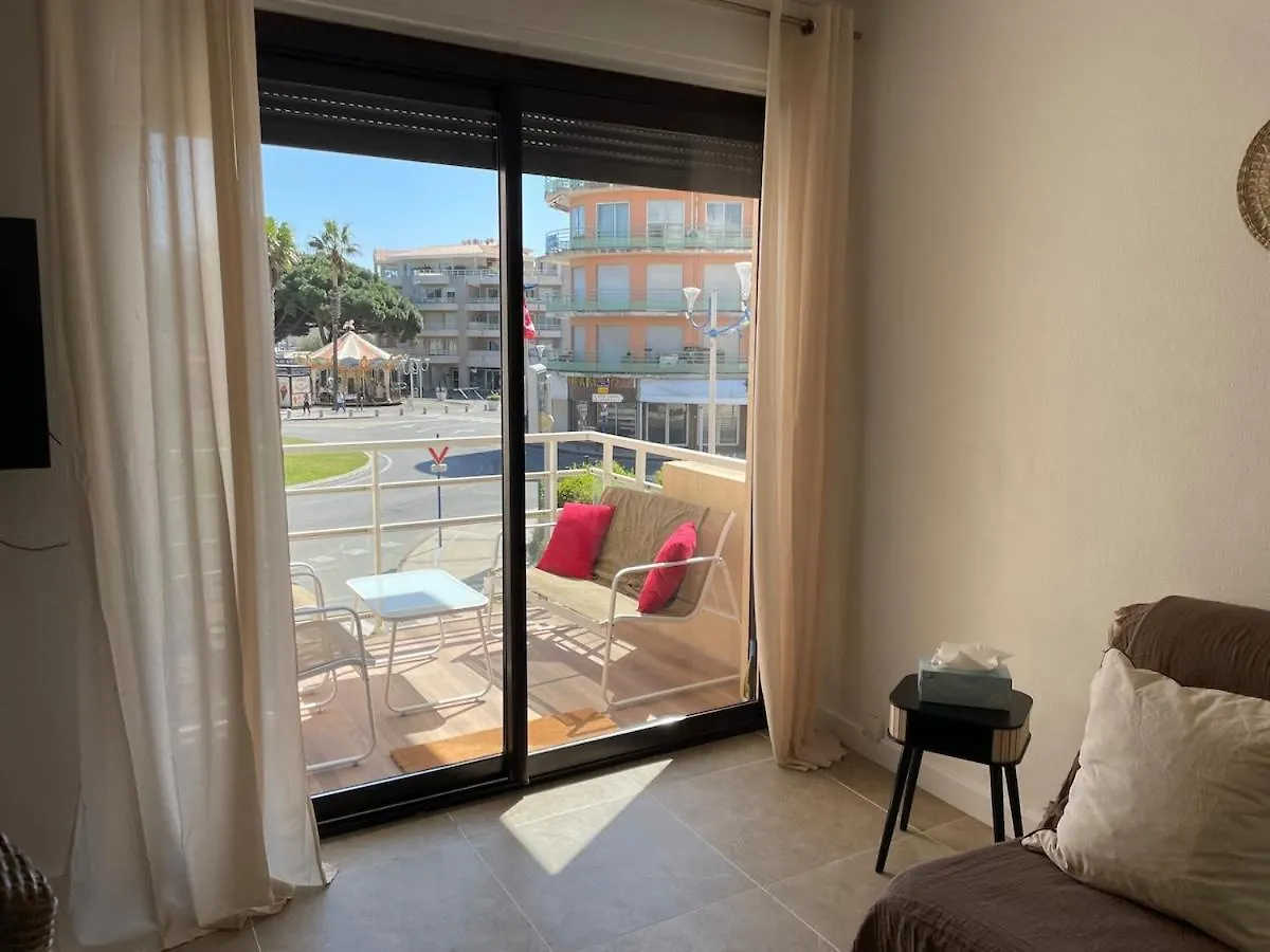 Apartment T2 Ideal A 50M De La Plage Tout A Pied Parfait Pour Des Vacances Relax Cavalaire-sur-Mer