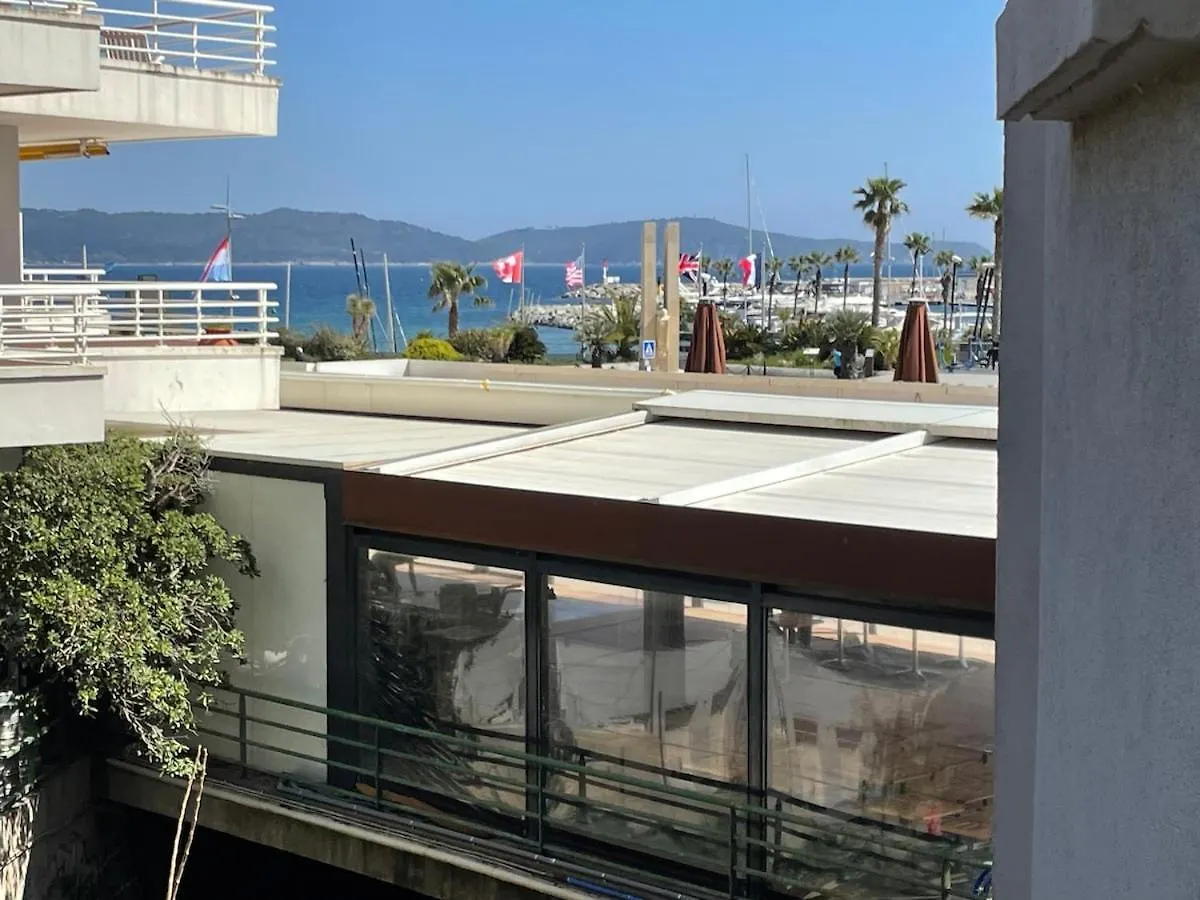 T2 Ideal A 50M De La Plage Tout A Pied Parfait Pour Des Vacances Relax Cavalaire-sur-Mer Apartment