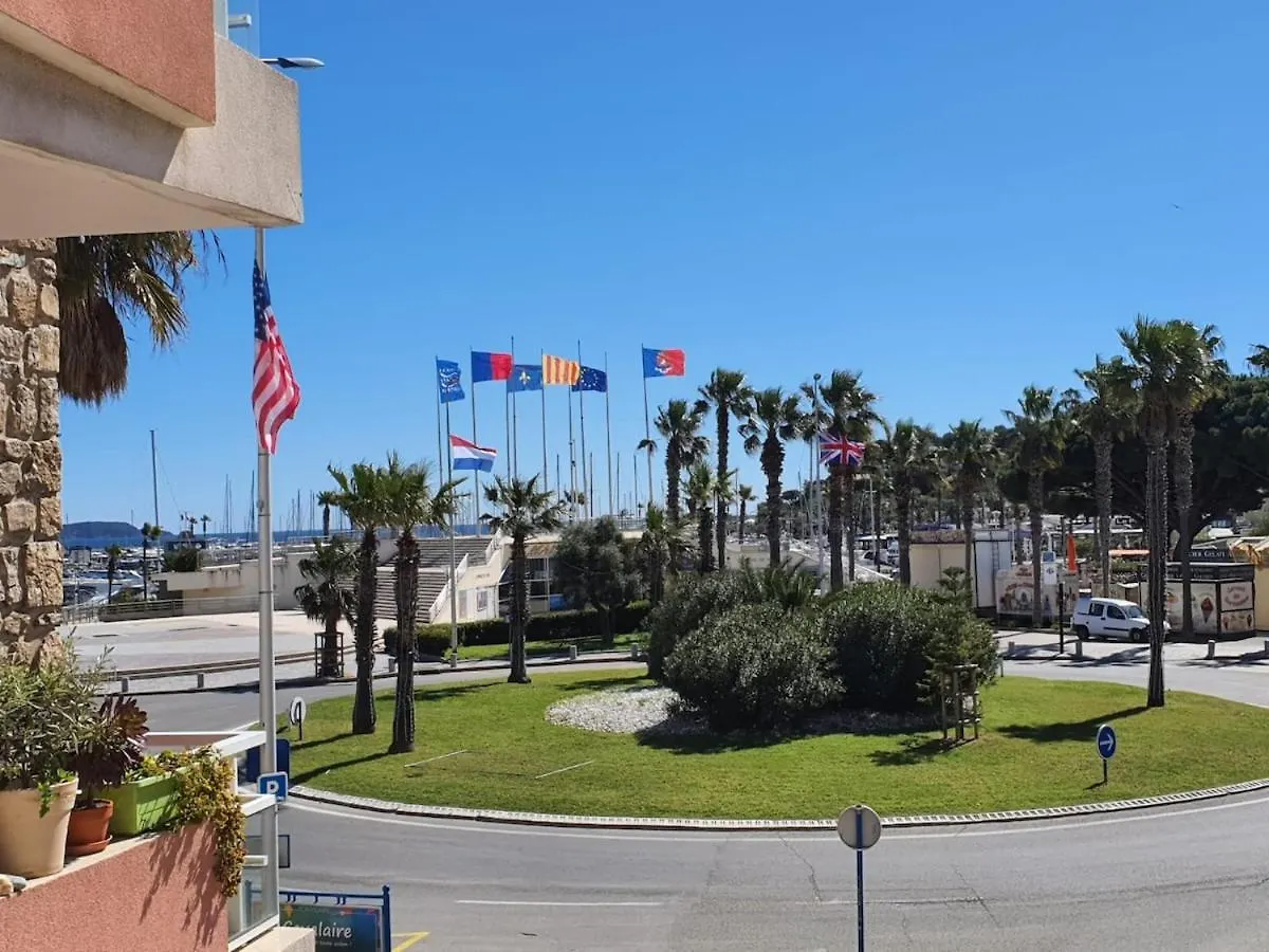 T2 Ideal A 50M De La Plage Tout A Pied Parfait Pour Des Vacances Relax Cavalaire-sur-Mer France